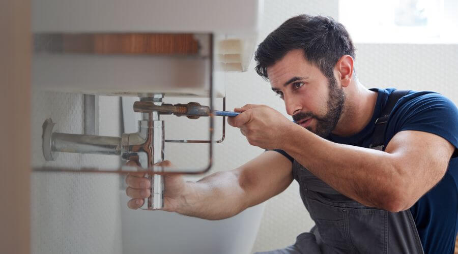 Expert burst pipe repair services in Amherstdale, WV
